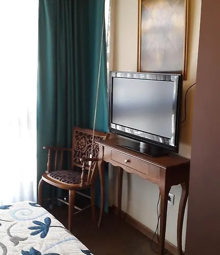 Medievo Konukevi Monforte De Lemos